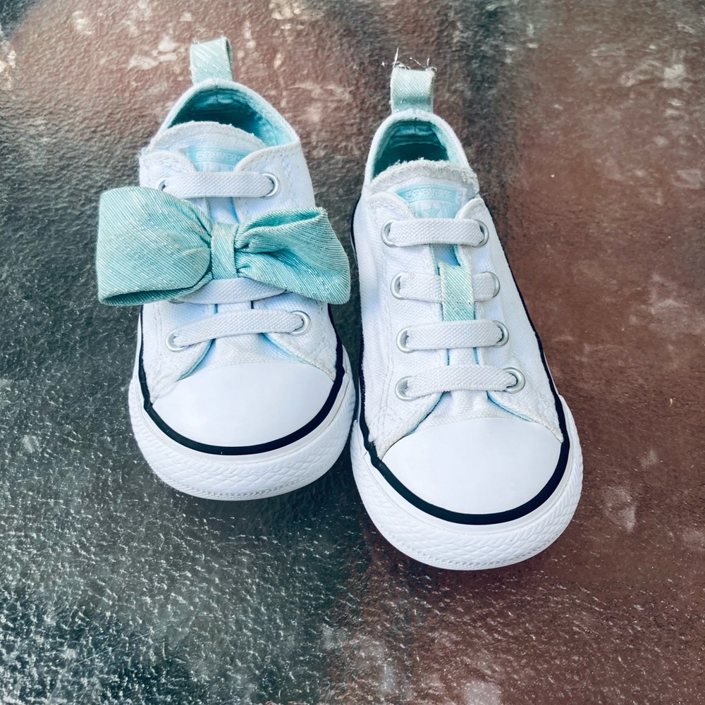 Baby Converse Tiffany Blue & White with Bow